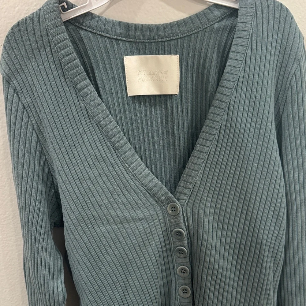 Citizens Of Humanity Ribbed V-Neck Button Cardigan in Dusty Teal - Picture 4 of 16